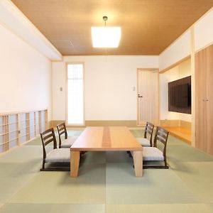 Japanese-Style Twin Room